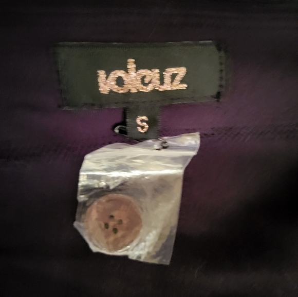 Voleuz Soft Large wood Button Cardigan Top Women's Size s overfit cotton - Picture 9 of 9